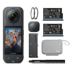 Videocamera d'azione Insta360 X5 Essentials Bundle